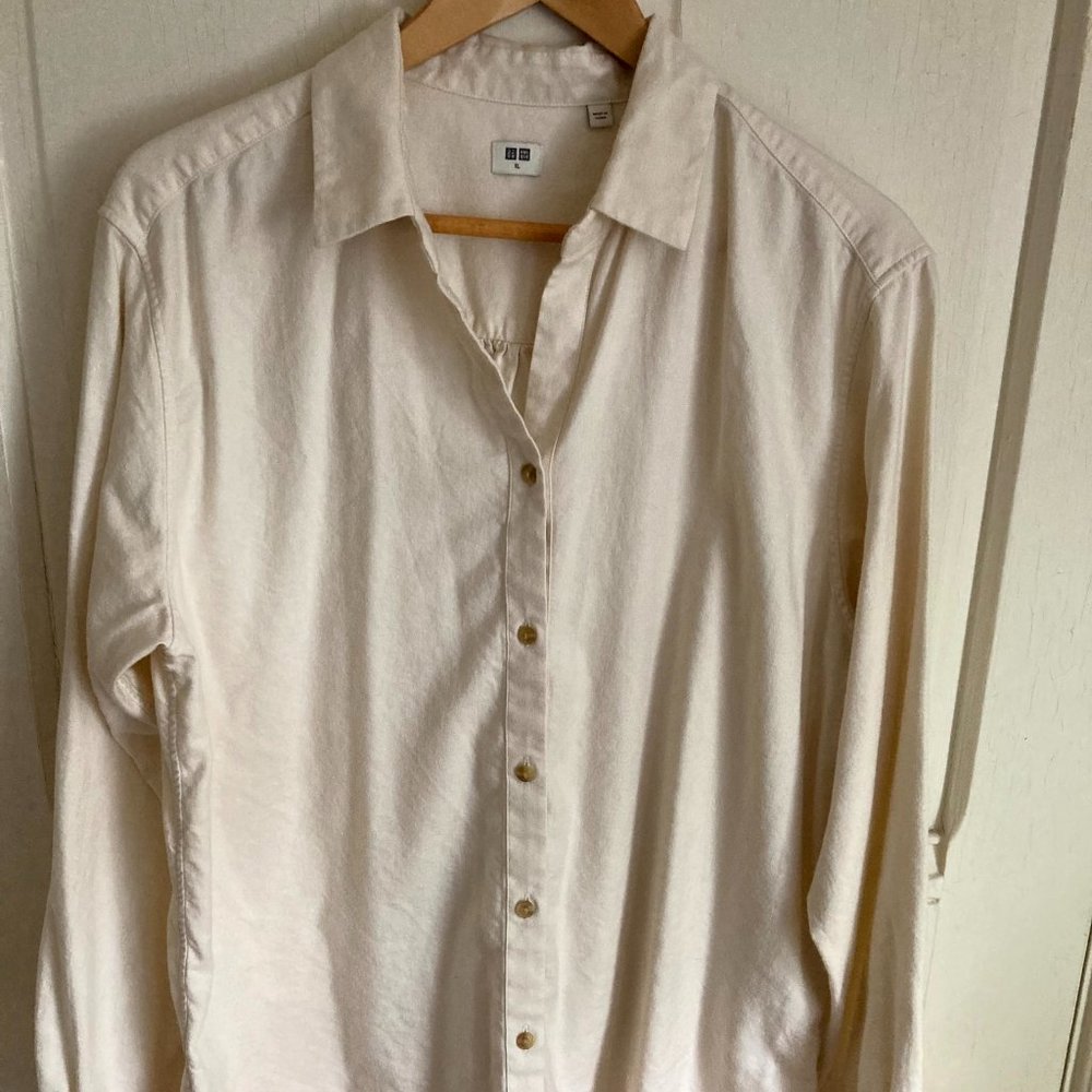 Uniqlo button down soft brushed women's shirt XL